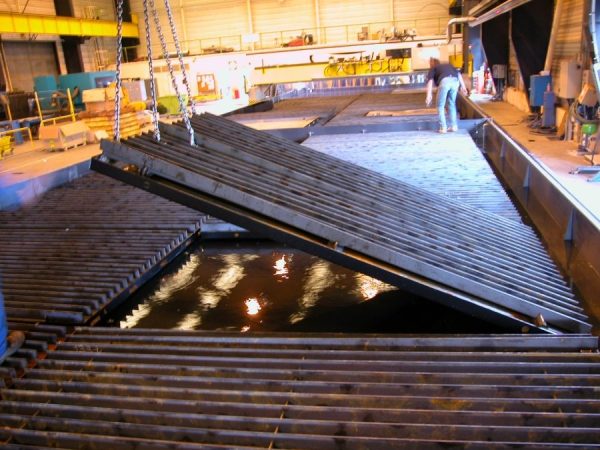 Water Cutting Tables - Image 5